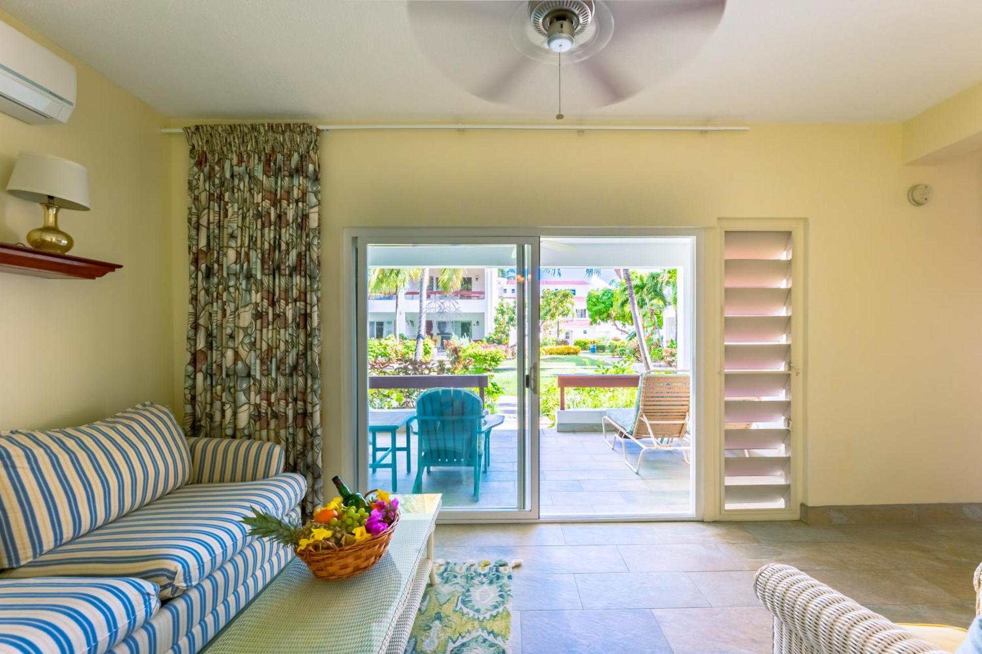Antigua Village Beach Resort Dickenson Bay Εξωτερικό φωτογραφία